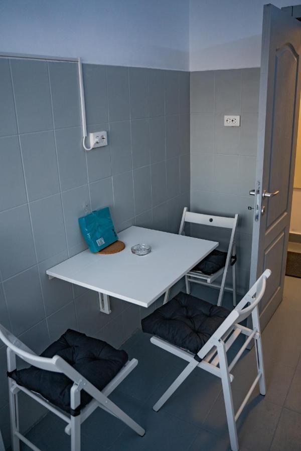 Modern 1 Bedroom Apartment In Bucharest Center! Eksteriør billede