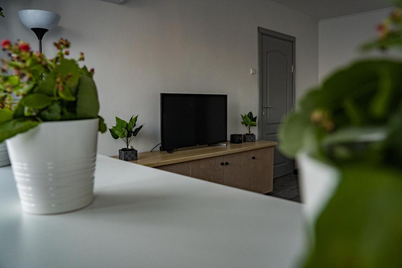 Modern 1 Bedroom Apartment In Bucharest Center! Eksteriør billede